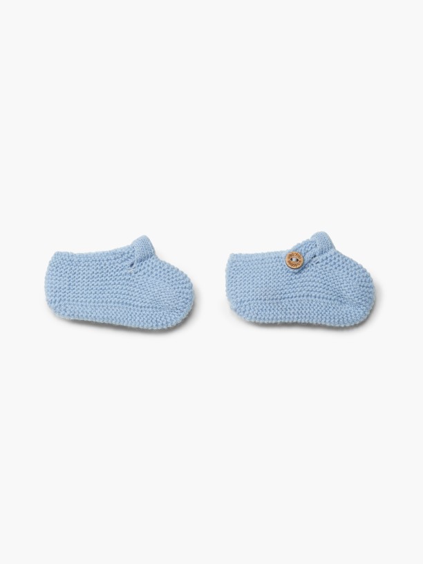 Knitted wool booties