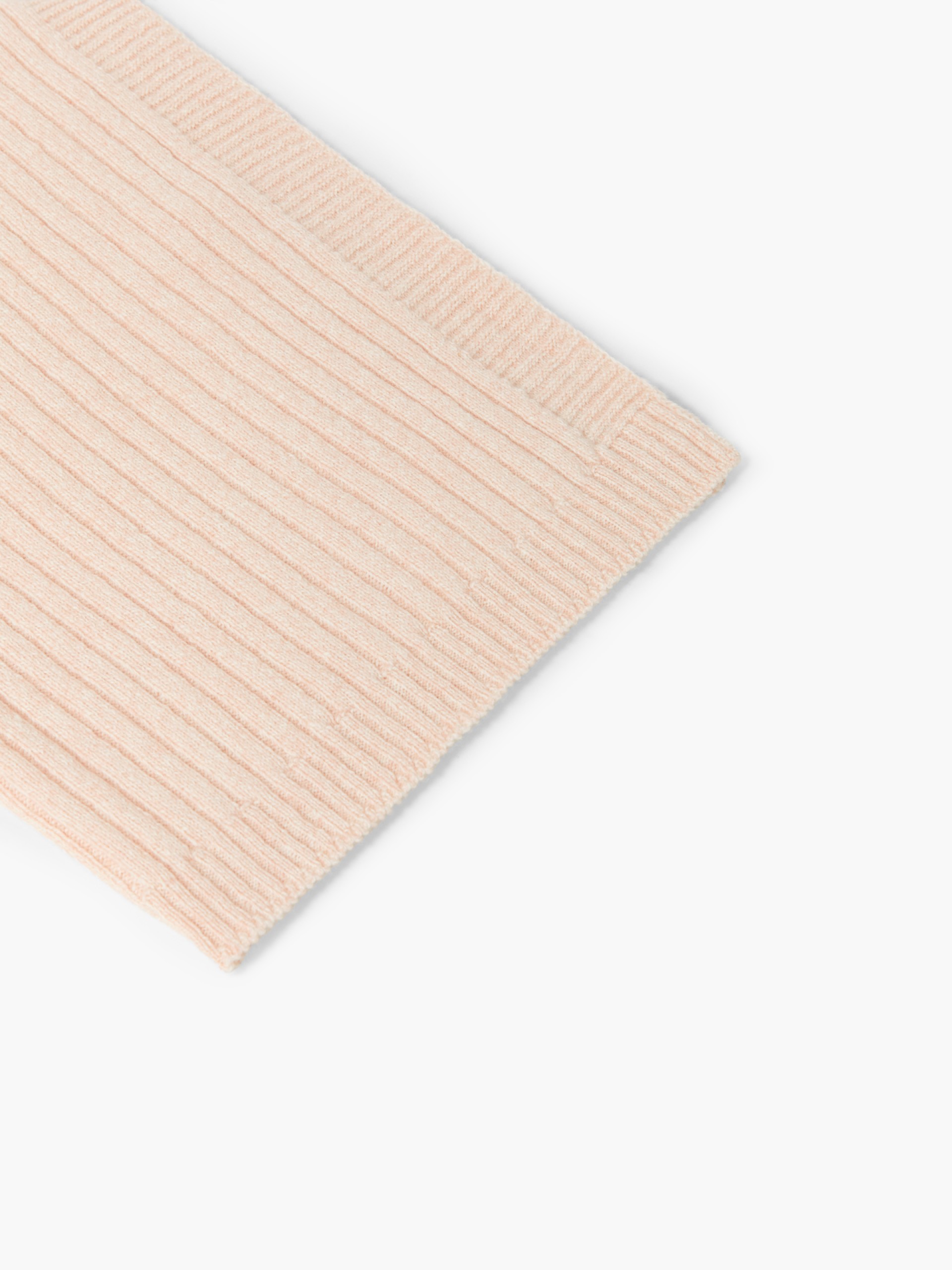 Knitted wool blanket