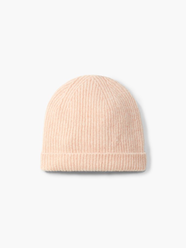 Knitted wool beanie